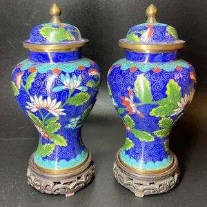 Pair of late 19th century Qing Chinese Cloisonné Temple Jars with Original Stand
